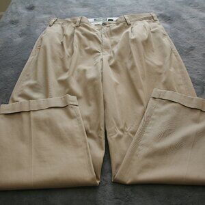 Eddie Bauer Men's Classic Fit Chino Pants, Size 38x30, Khaki